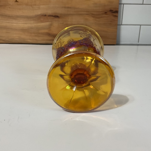 VTG Indiana Carnival Glass Marigold Goblet Iridescent Amber Harvest Grape - Picture 5 of 5